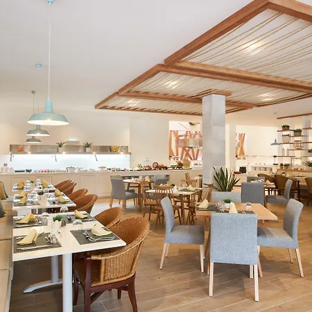 Aparthotel Club Del Sol