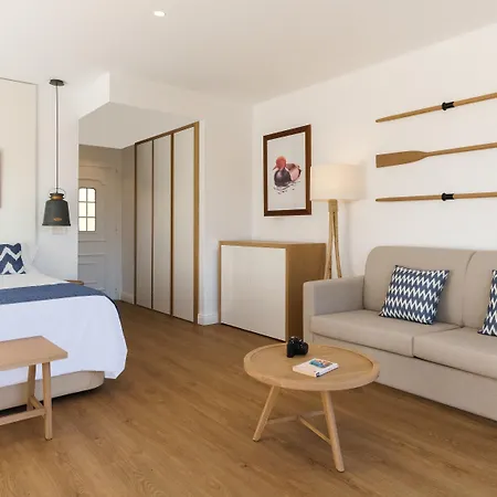 Aparthotel Club Del Sol