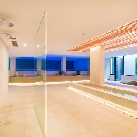 Club Del Sol Aparthotel 4*
