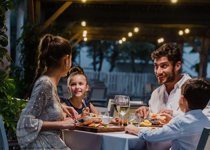 מלון דירות Club Del Sol 4*