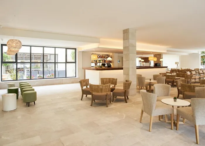 מלון דירות Club Del Sol 4*