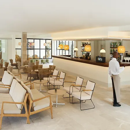 Club Del Sol Apartahotel 4*